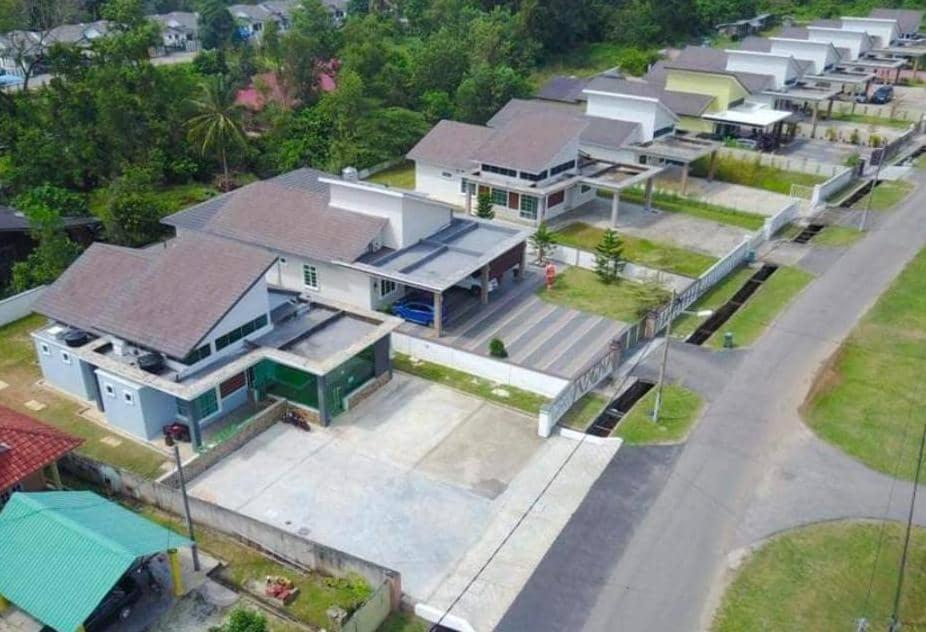 Dlayaran Villa Guest House Kuala Rompin Exterior foto